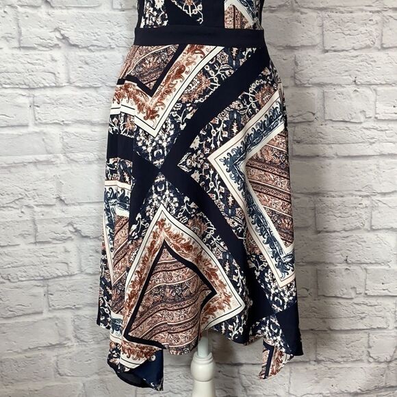 le Chateau Scarf Print Crêpe De Chine Asymmetrical Dress Size XXS - Picture 5 of 12